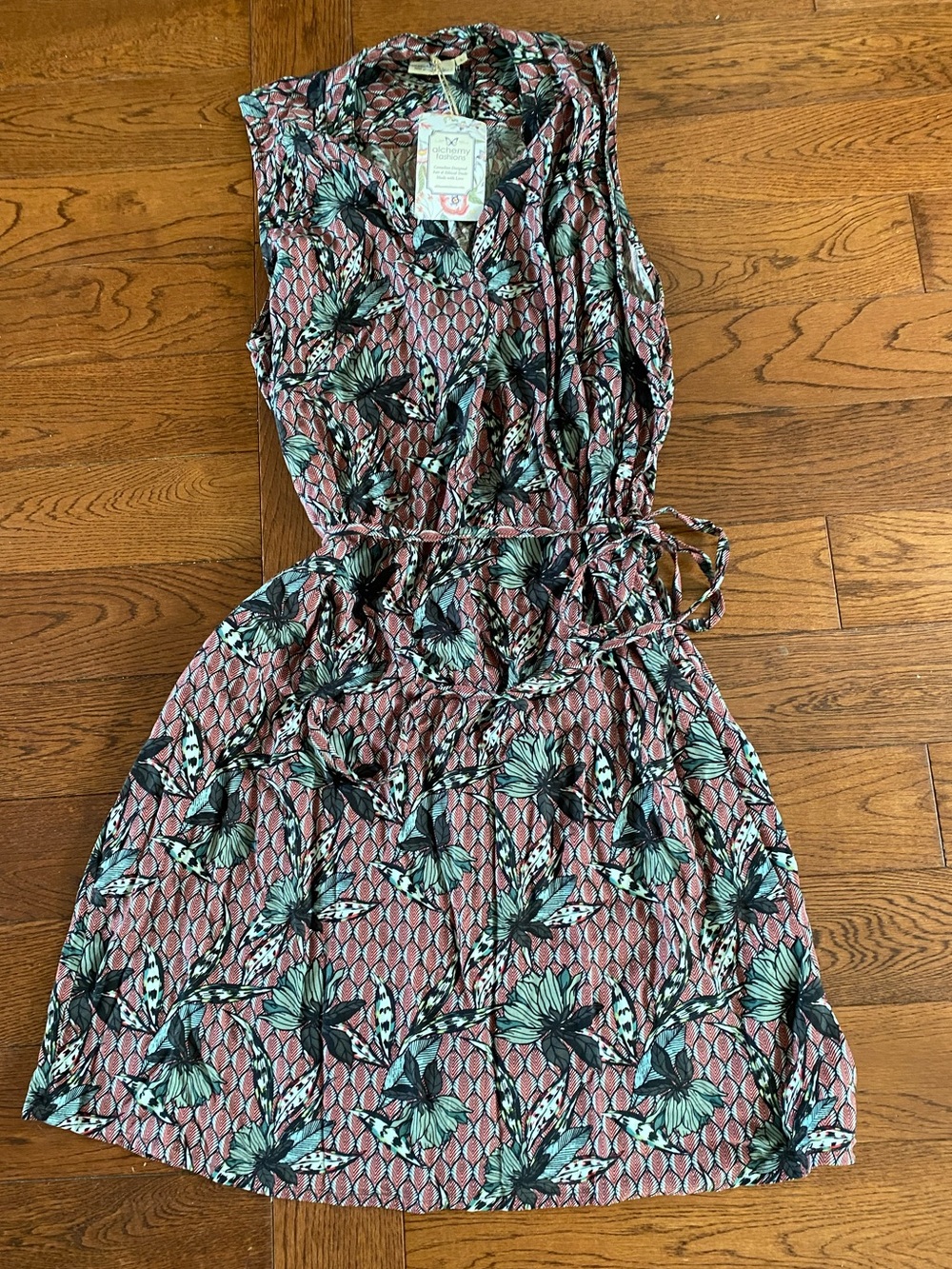 NWT Alchemy Fashions Sleeveless Floral Print Tie-Waist Dress, size L